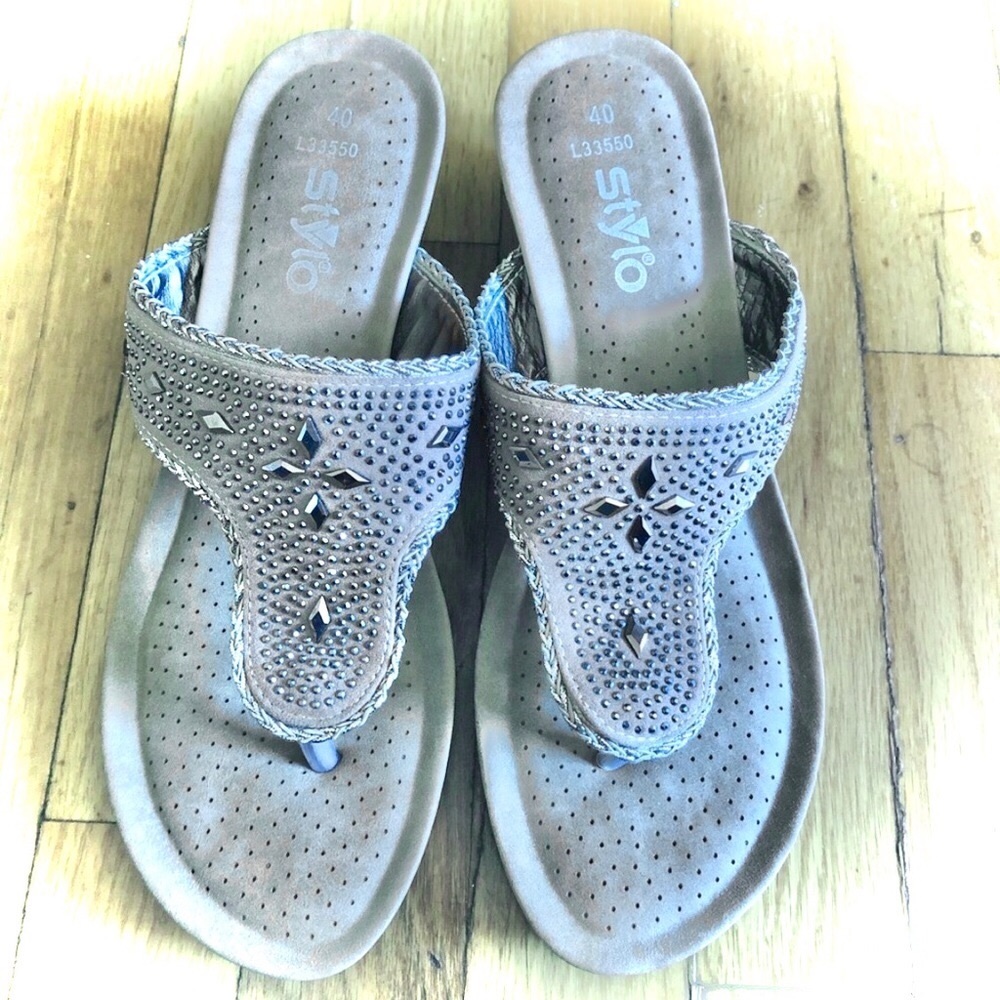 Stylo Slip on Wedge Suede Sandals Bead Embellished Size 7-8